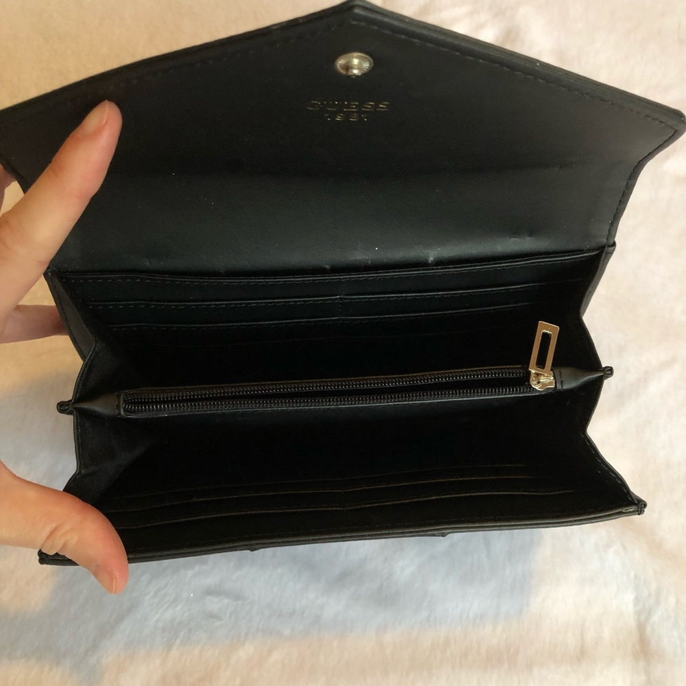 Guess wallet - Picture 6 of 8